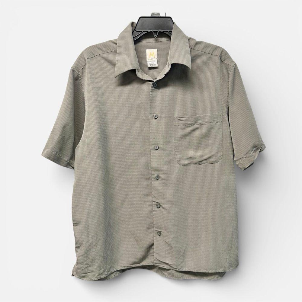 Mantles Classic Grey Collared Button-Up Short Sleeve Shirt M
